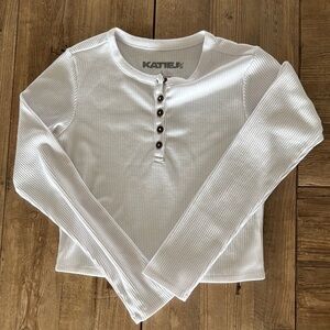 Katie J NYC Hannah White Long Sleeve Ribbed Tee